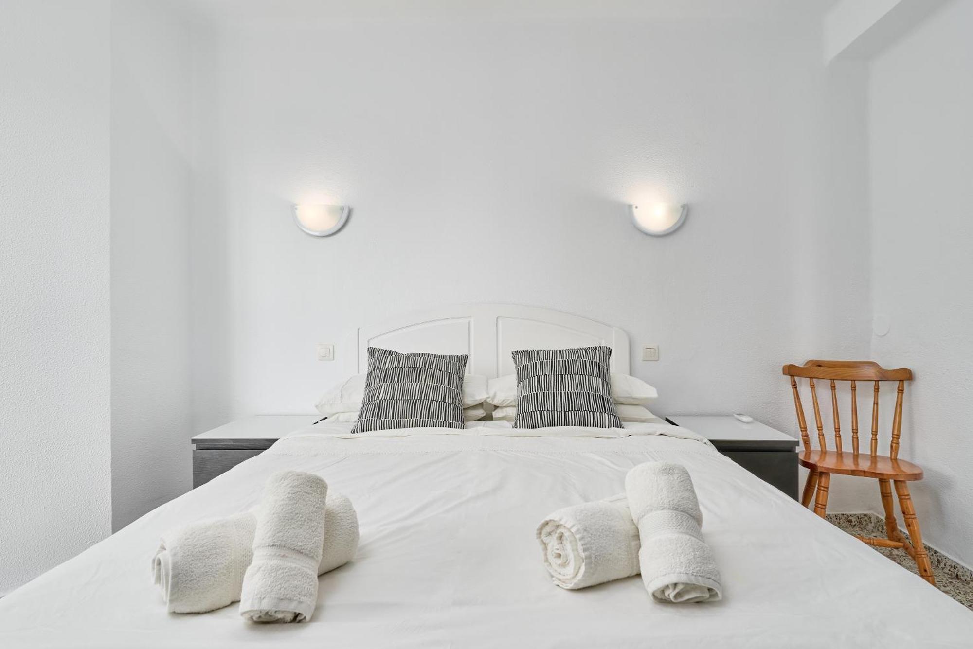 Bright And Spacious 2 Bed Apt Нерха Екстериор снимка